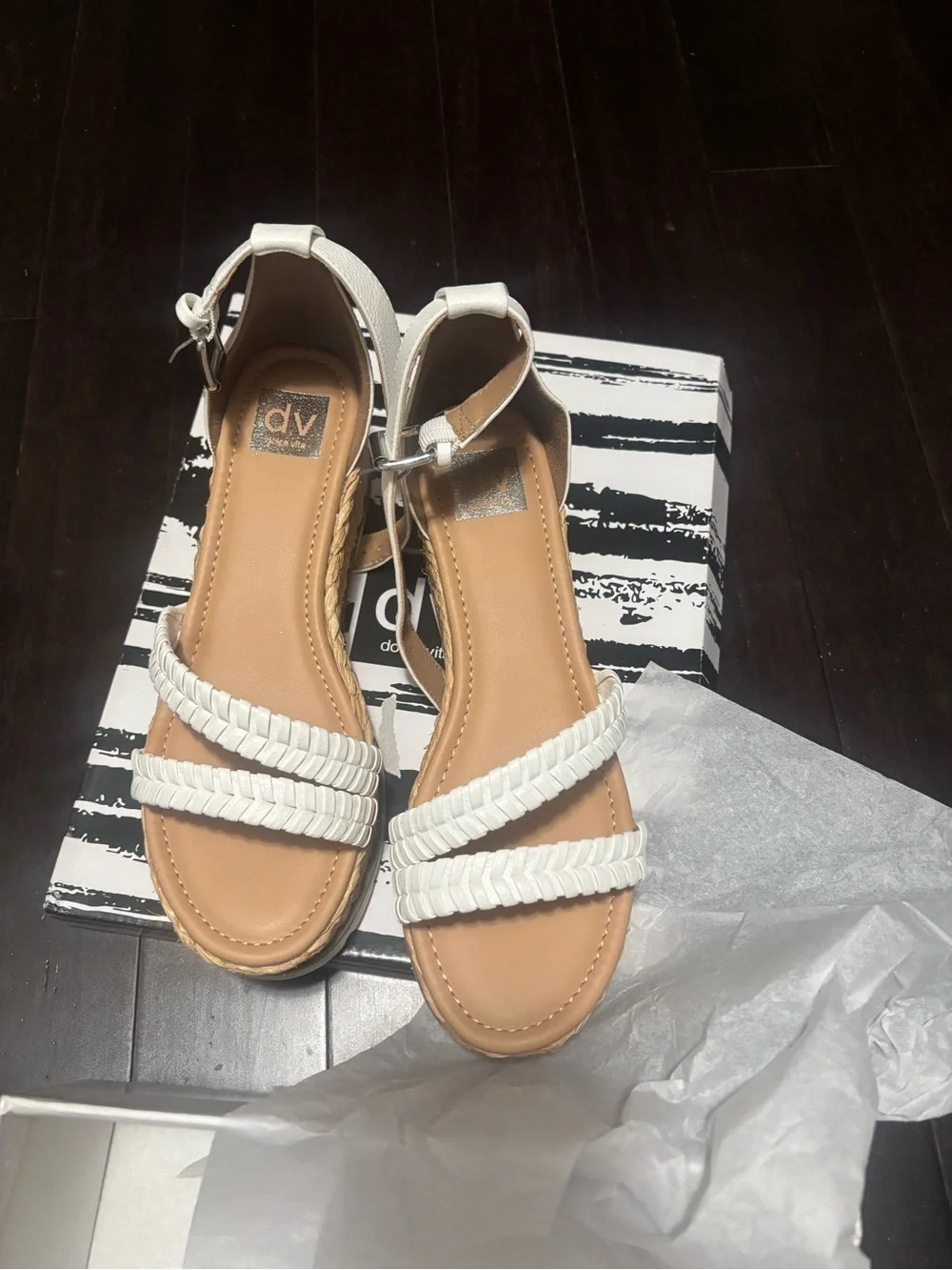 DV Dolce Vita womens Bannon platform sandals size 9M